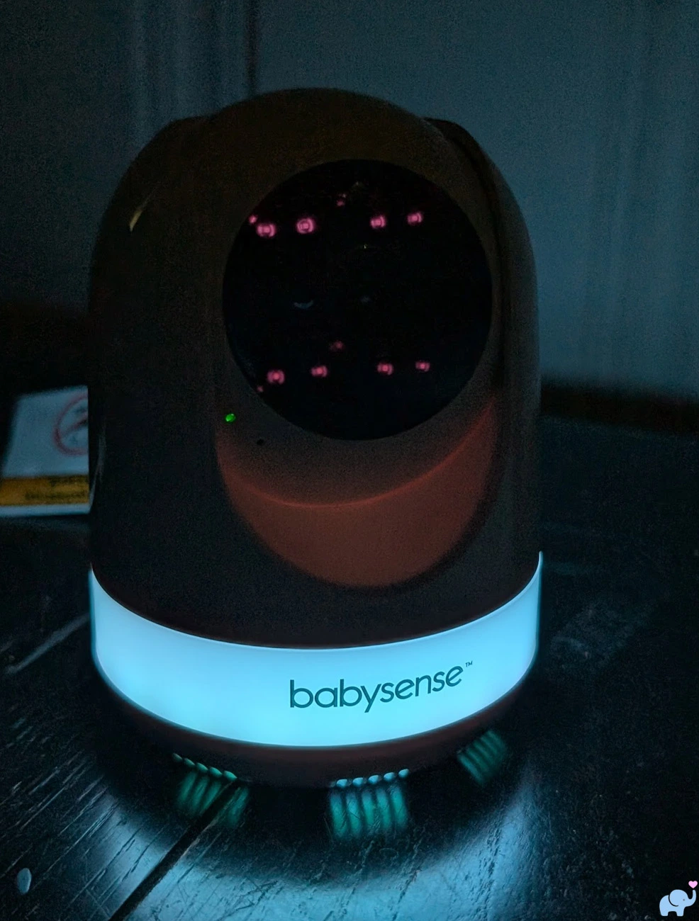 Babysense MaxView Pro camera producing a green night-light glow
