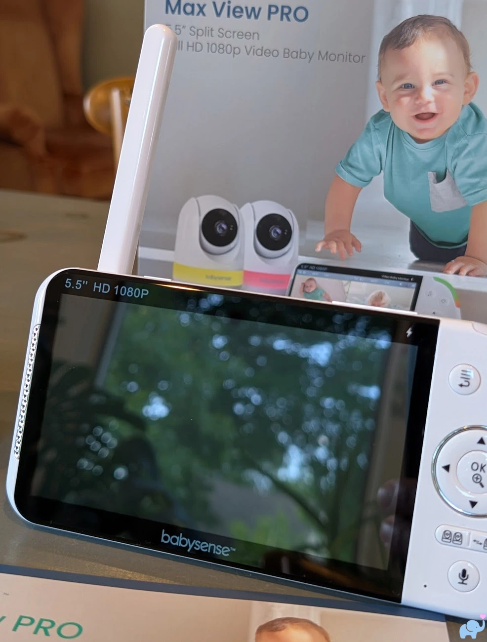 Front of the Babysense MaxView Pro parent unit showing its large 5.5-inch screen