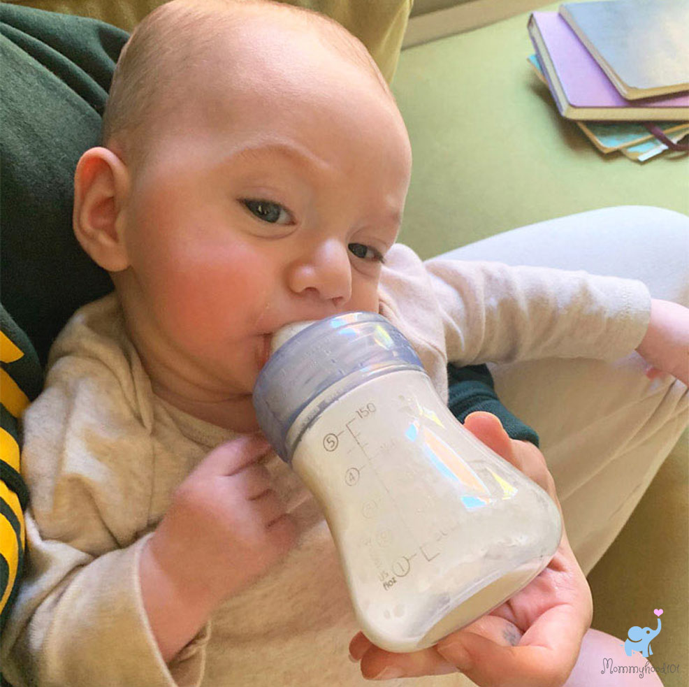 bottle feeding with the bobbie organic gentle formula