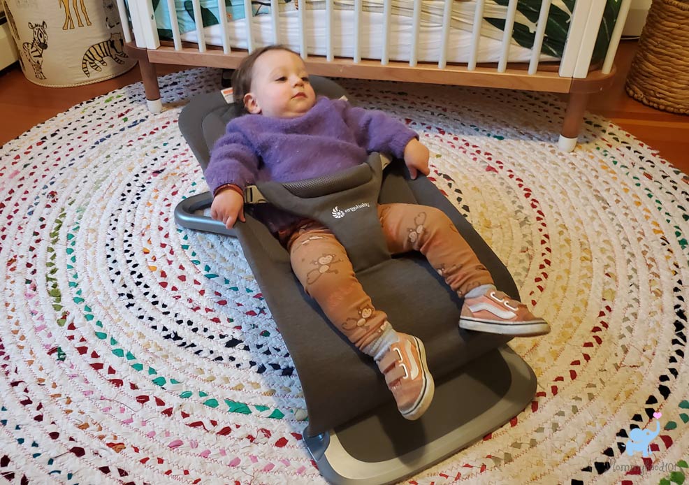 ergobaby evolve review with toddler sitting
