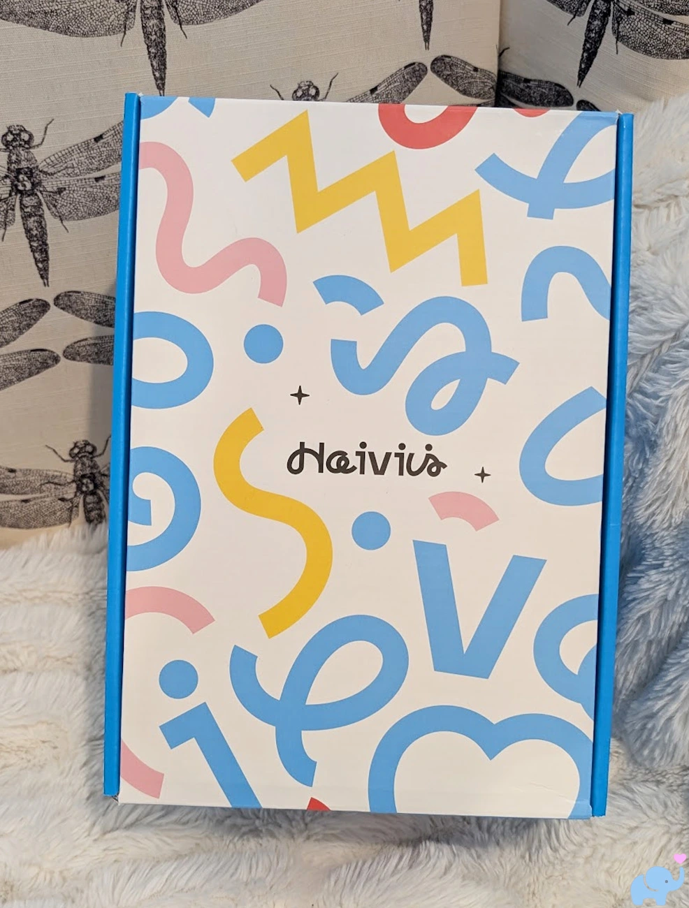 haivivi bubblepal box before unboxing with colorful child-friendly packaging
