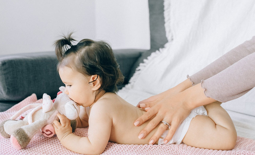 massage techniques for babies and toddlers