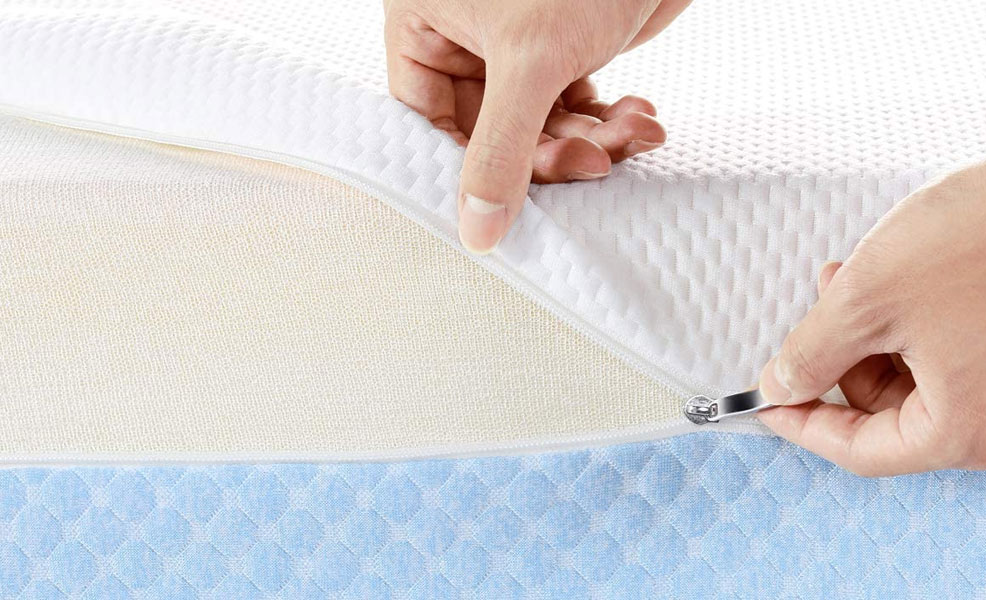 unzipping the dourxi crib mattress