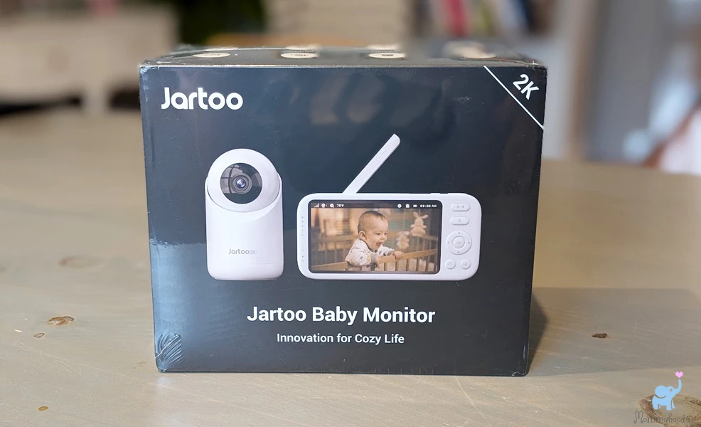 jartoo 2k baby monitor in the box
