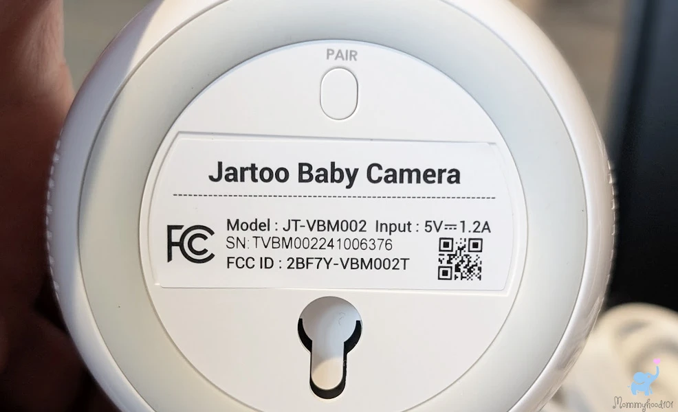 jartoo 2k baby monitor bottom of the camera no tripod mount
