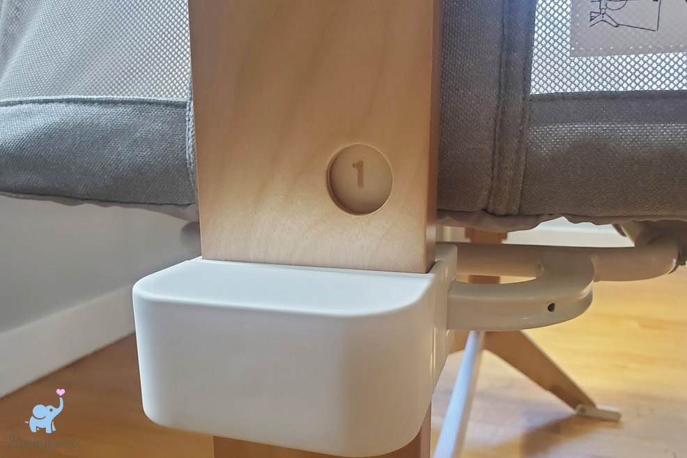 height adjustments on the newton bassinet