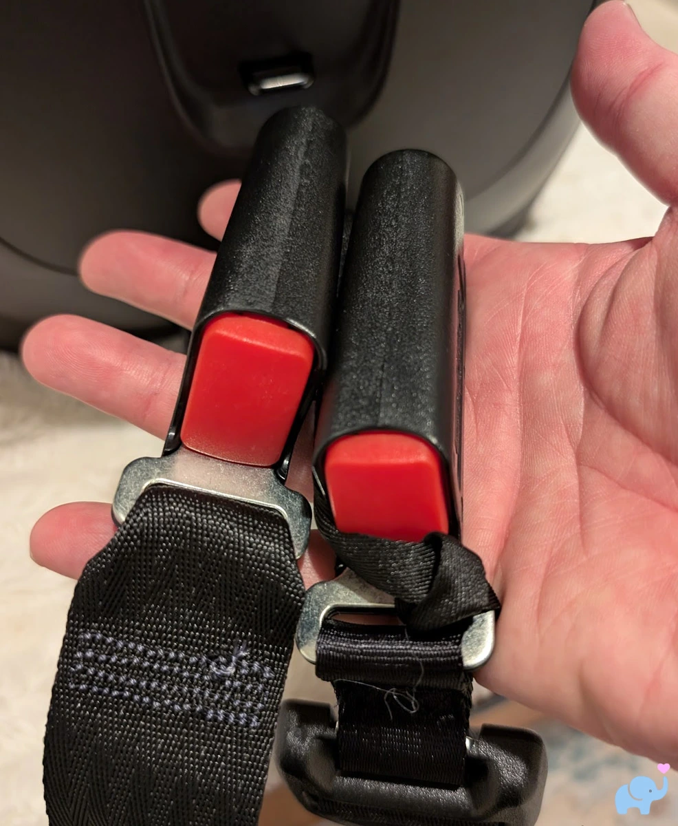nuna revv maxx premium lower anchor connectors close-up