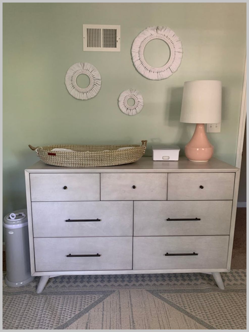 gender neutral nursery theme